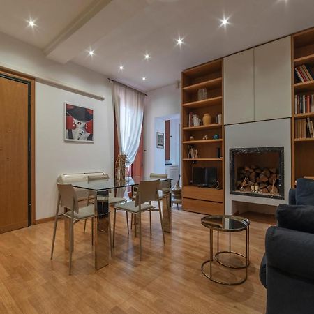 Piazza Di Spagna Elegant Flat ローマ エクステリア 写真