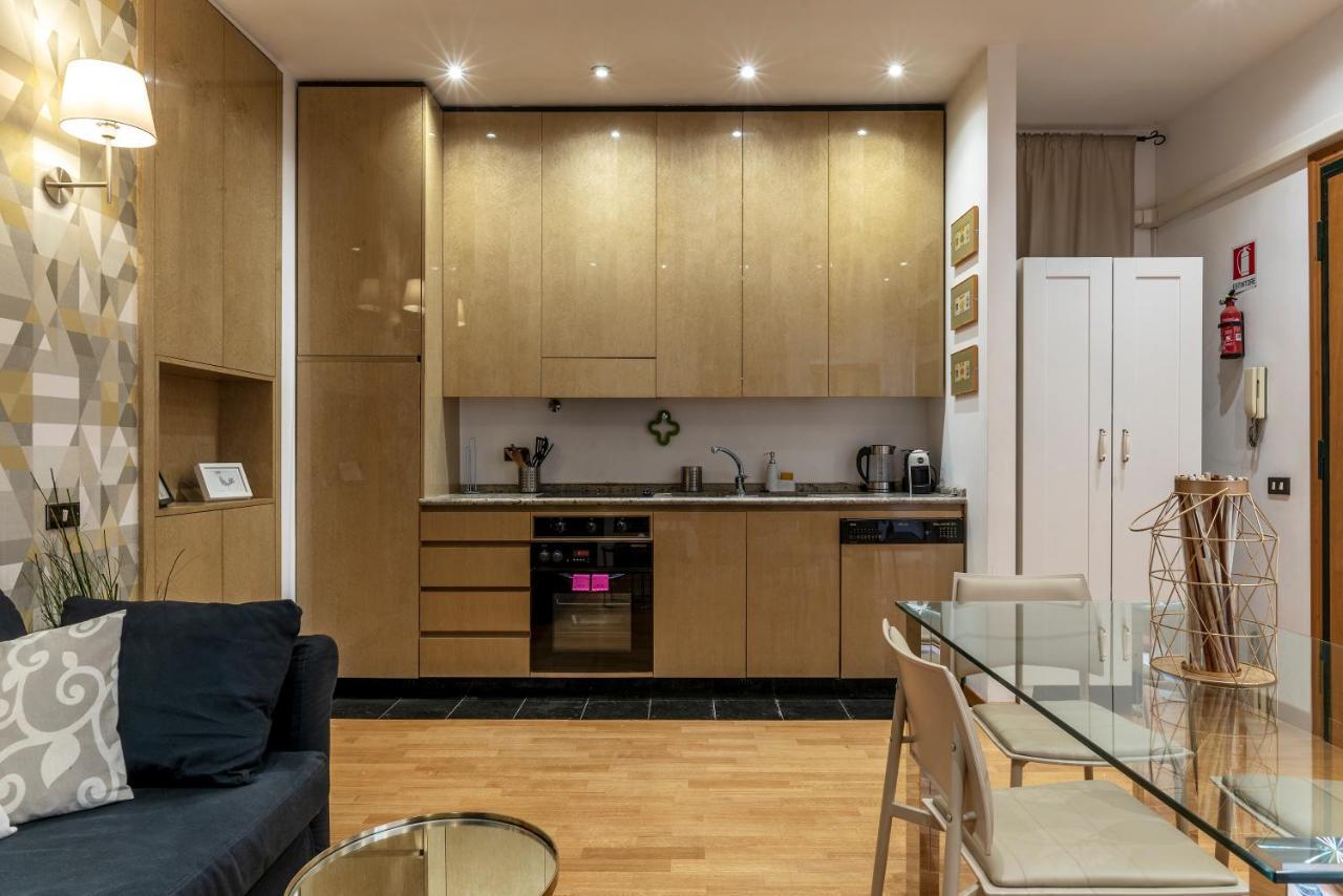 Piazza Di Spagna Elegant Flat ローマ エクステリア 写真