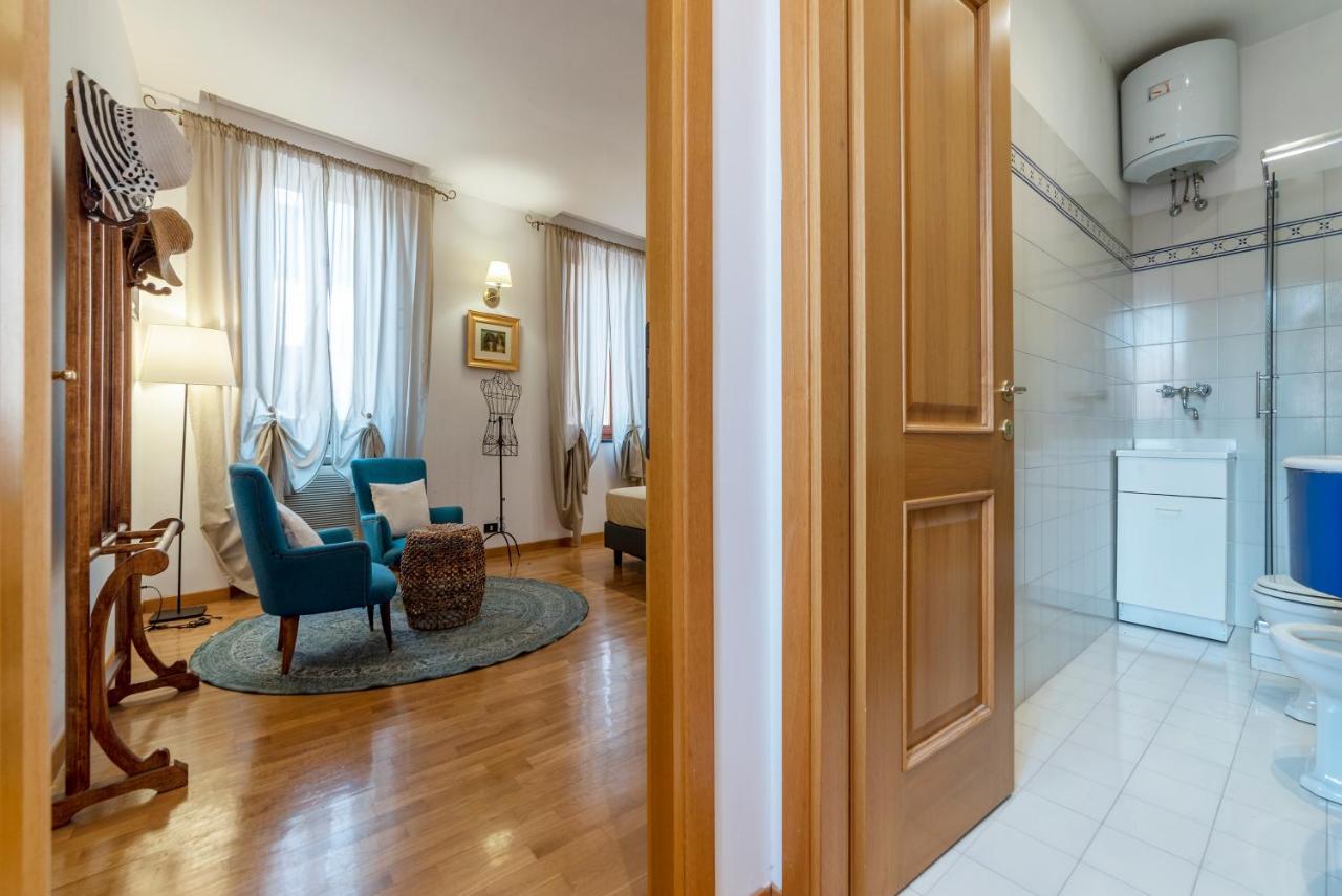 Piazza Di Spagna Elegant Flat ローマ エクステリア 写真
