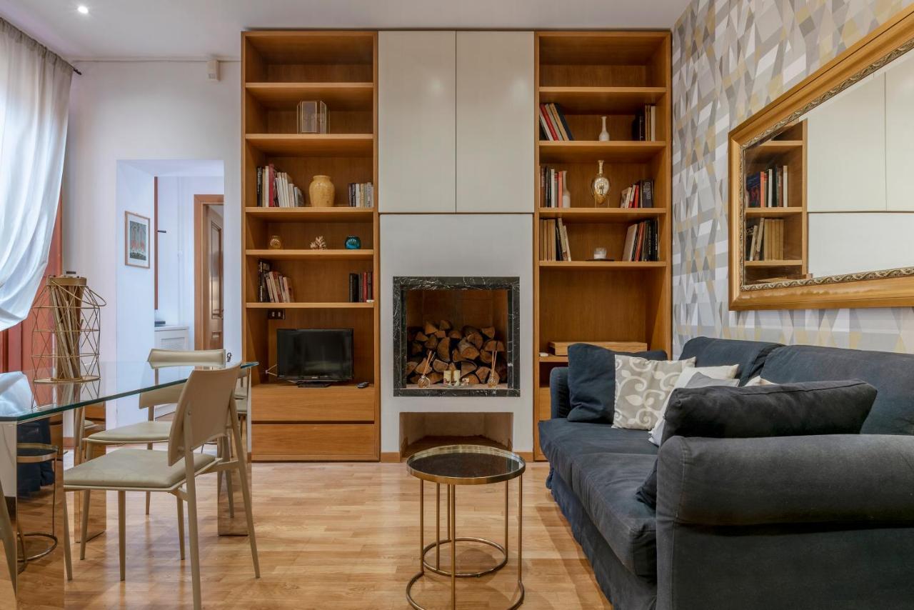 Piazza Di Spagna Elegant Flat ローマ エクステリア 写真
